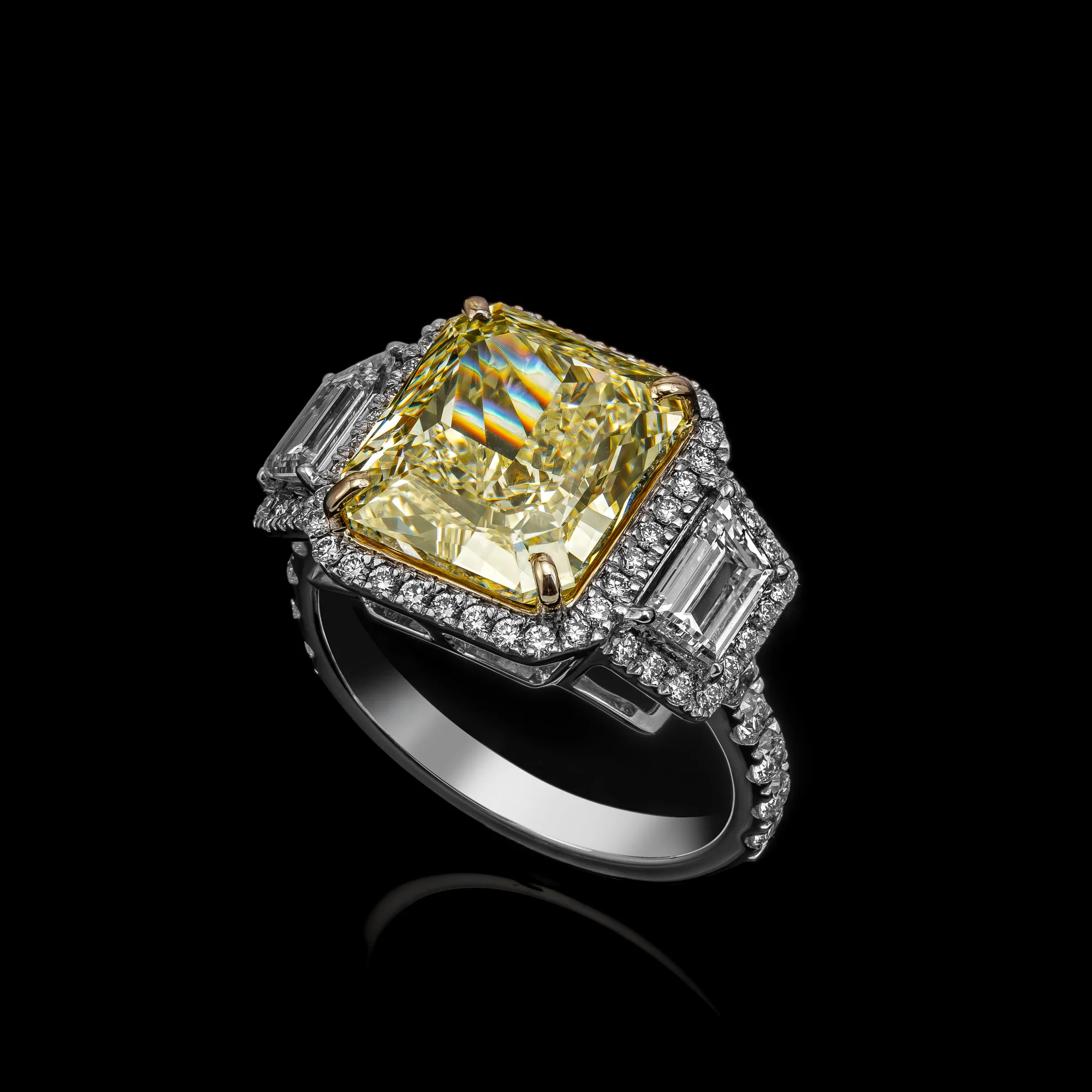 "Golden Light™" Ring – White gold 18k