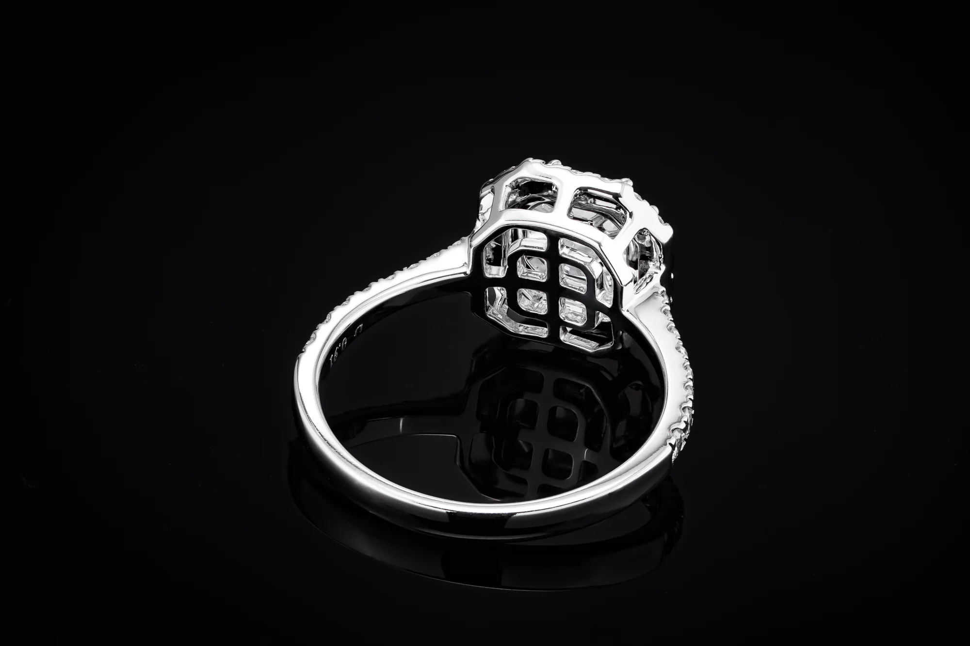 "InvisibleExceptionnel™" Ring in white gold 18k, photo 4