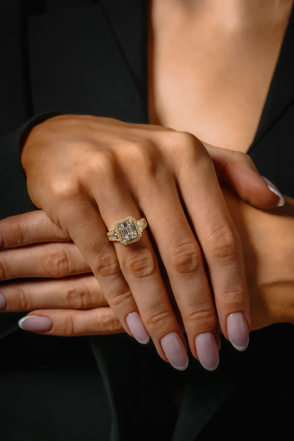 "InvisibleLeLuxe™" Ring in yellow gold 18k, photo 2
