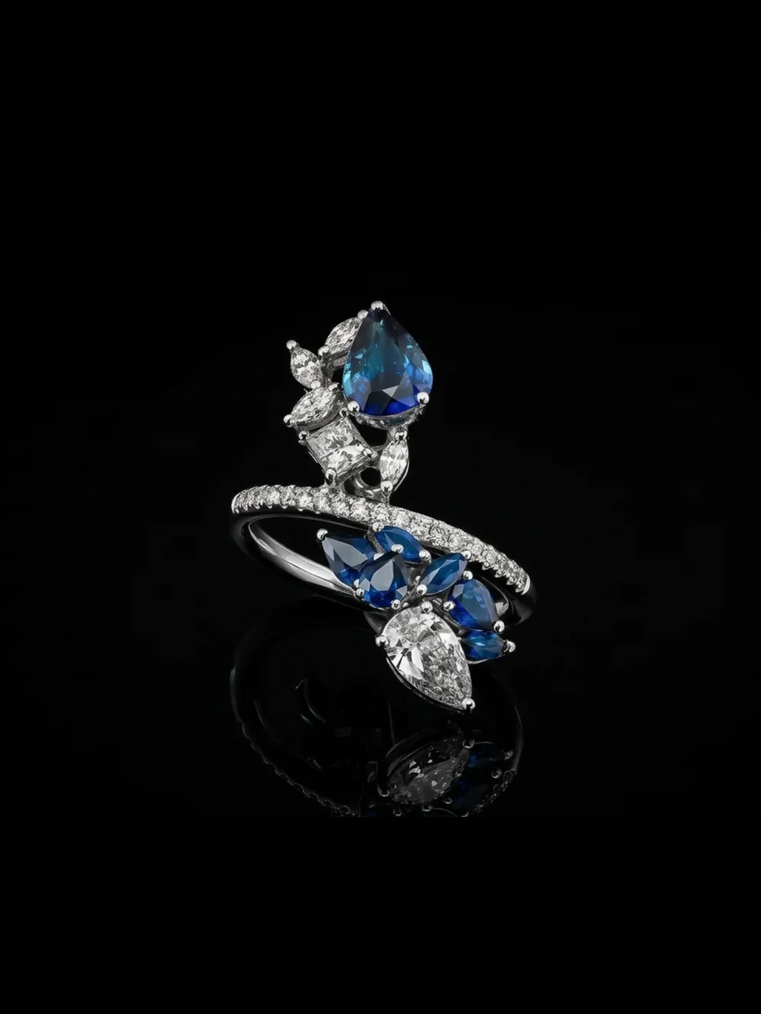 MagnificientSapphire™ Ring in white gold 18k, product view