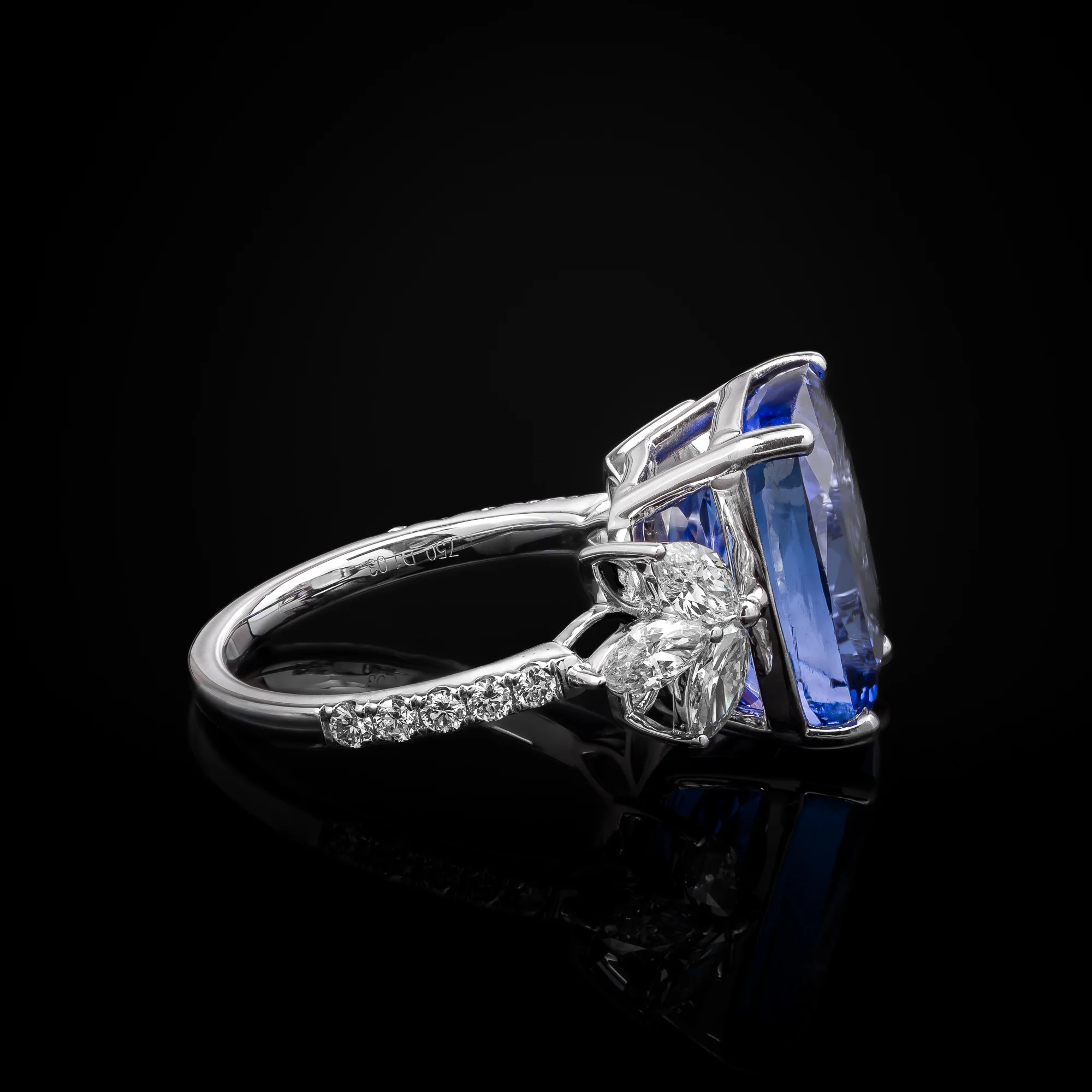 "MidnightAzure™" Ring in white gold 18k, photo 4