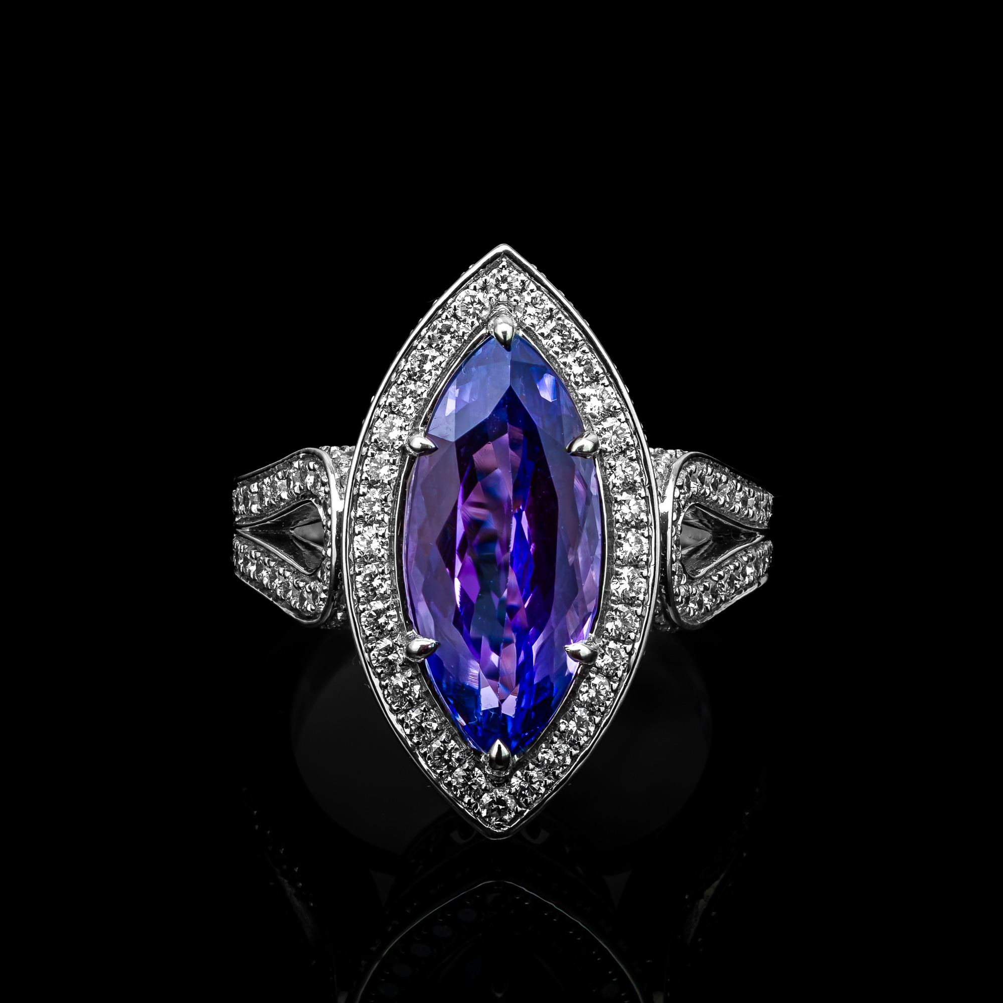 Ring "MidnightTanzanite™" in white gold 18k, photo 3
