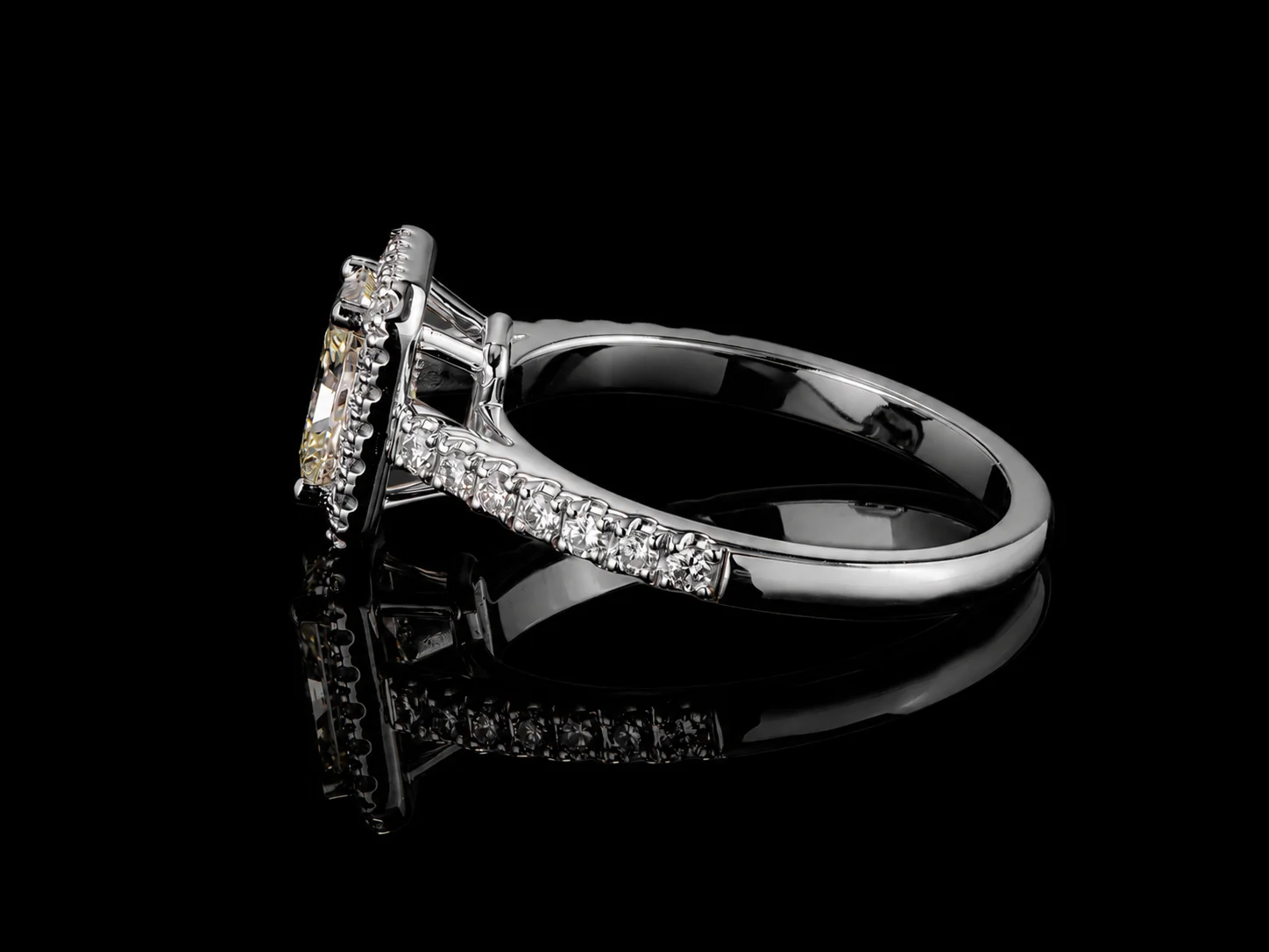 "RadiantCut™" Ring in white gold 18k, photo 7