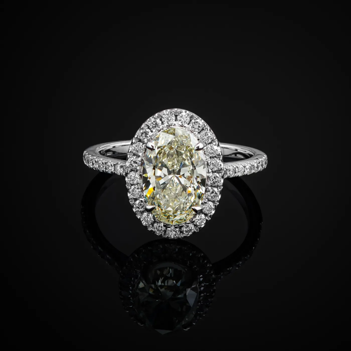 Sunburst Ring 1.36ct in white gold, photo 5
