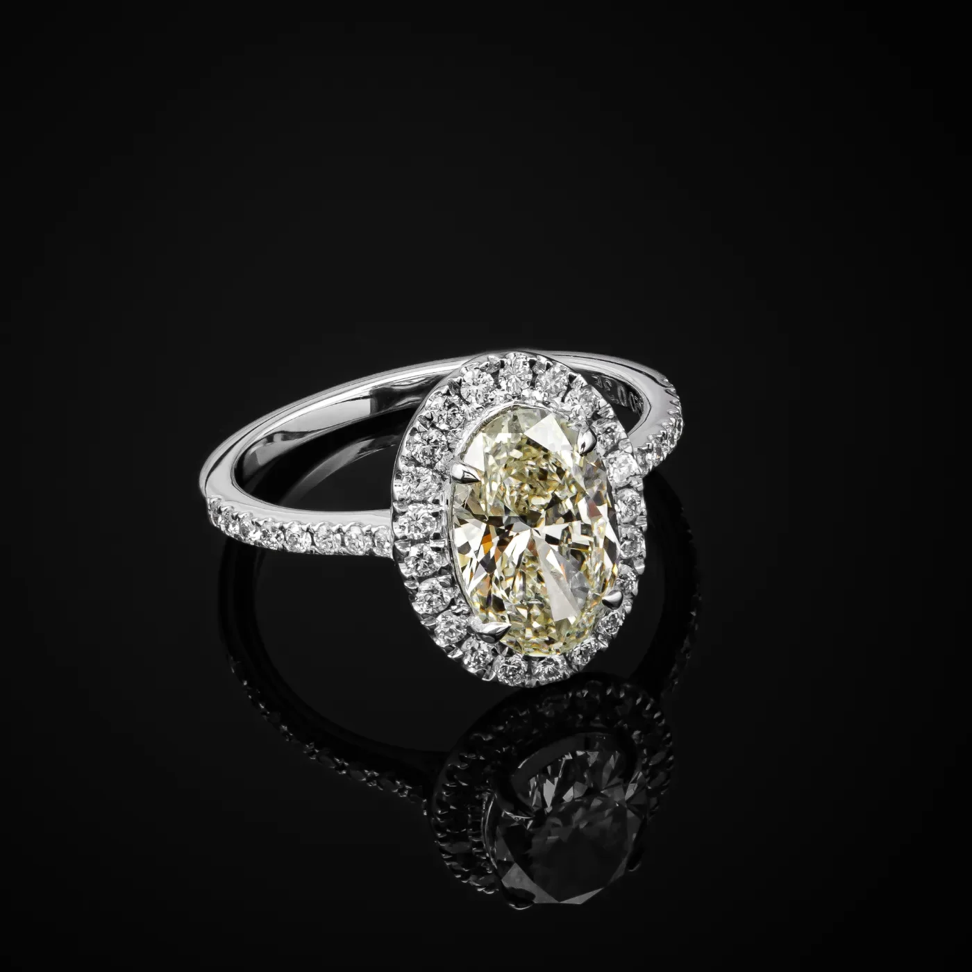 Sunburst Ring 1.36ct in white gold, photo 6
