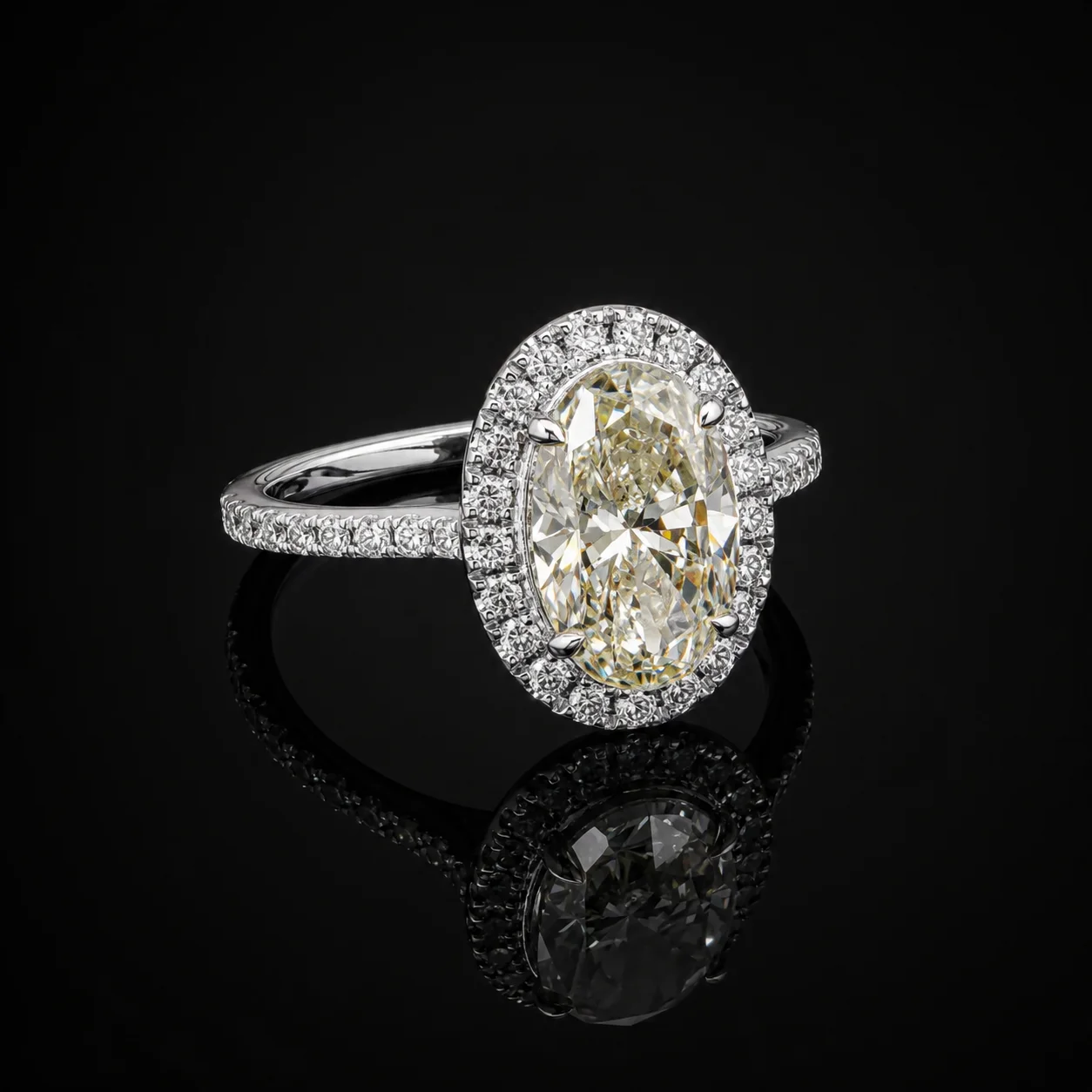 Sunburst 2.07ct Ring in 18k white gold, photo 6