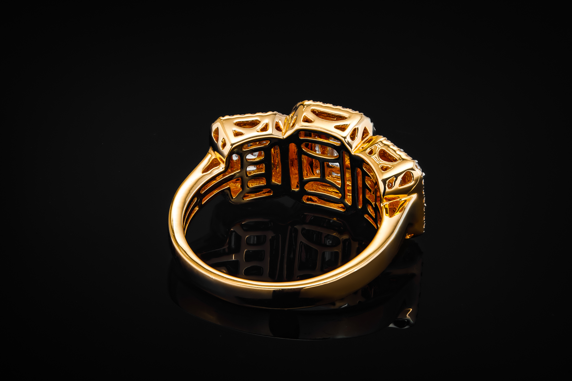 "TripleInvisible™" Ring in yellow gold 18k, photo 4
