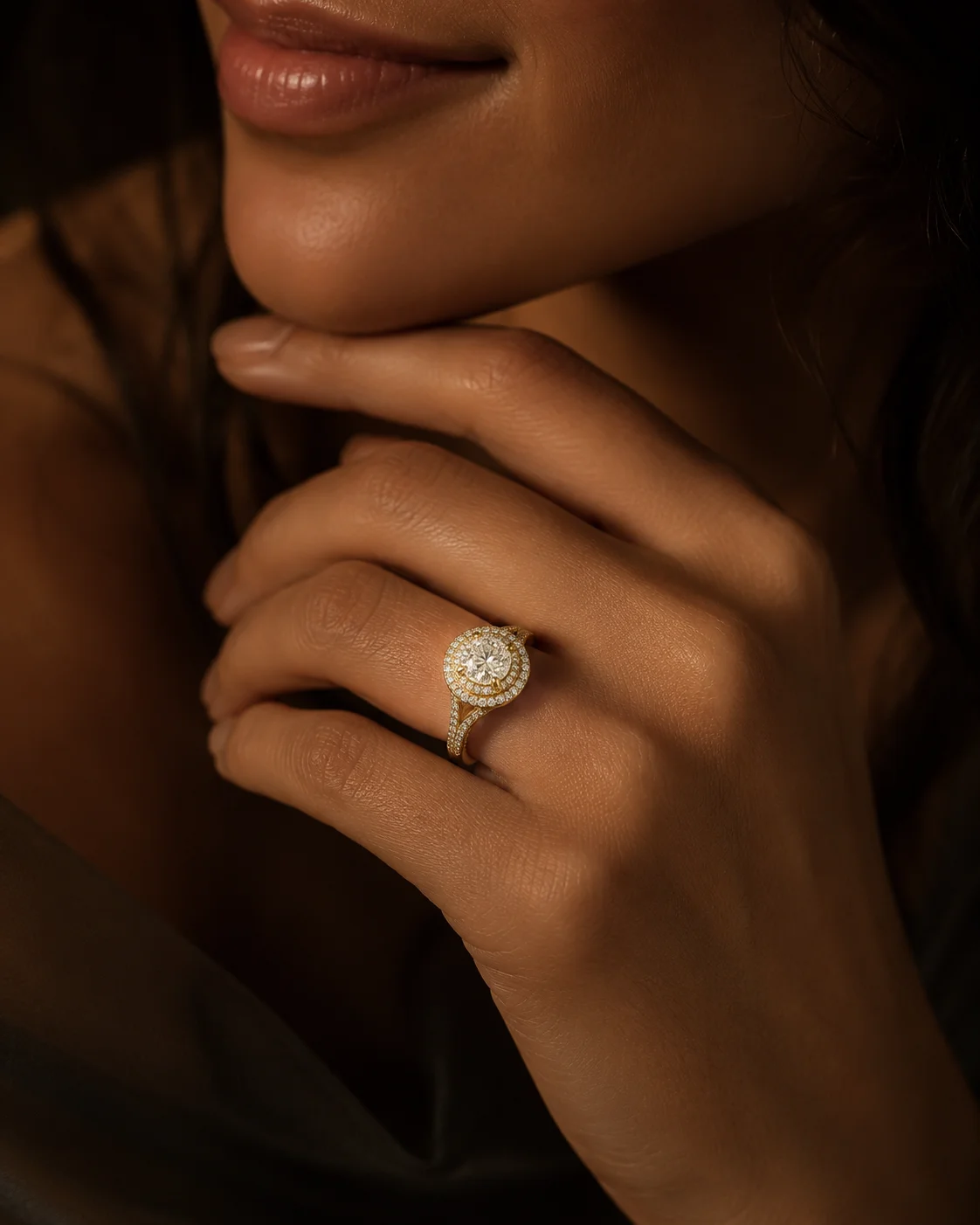 DoubleHalo™ Engagement Ring in yellow gold, photo 2