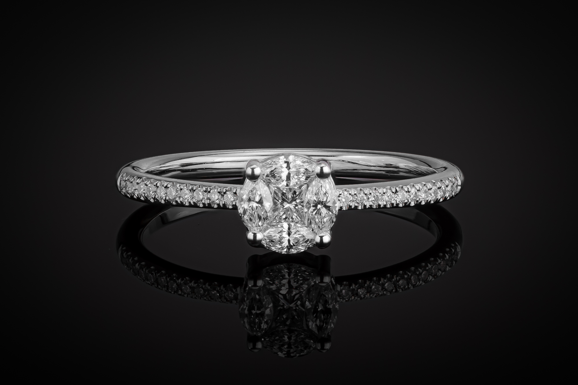 Engagement Ring „InvisibleOne™” in white gold 18k, photo 3