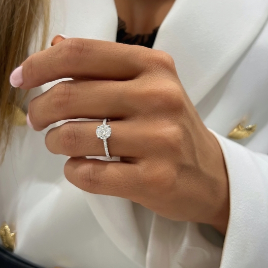 Solitaire™ Engagement Ring in white gold 18k, photo 2