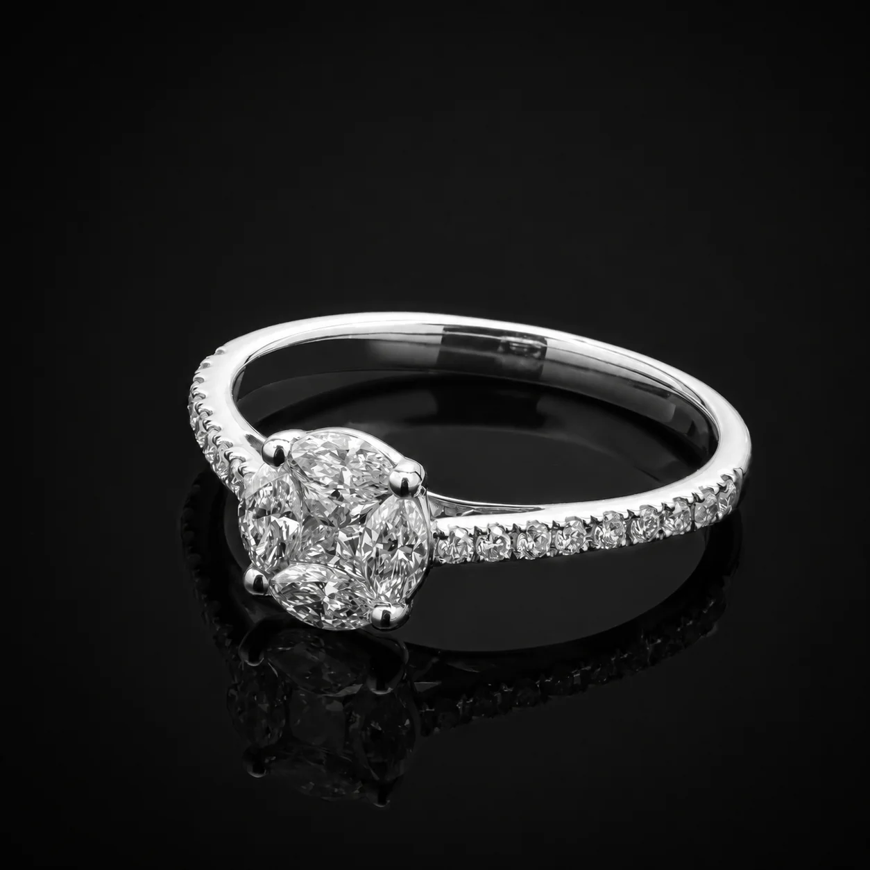 Solitaire™ Engagement Ring in white gold 18k, photo 3
