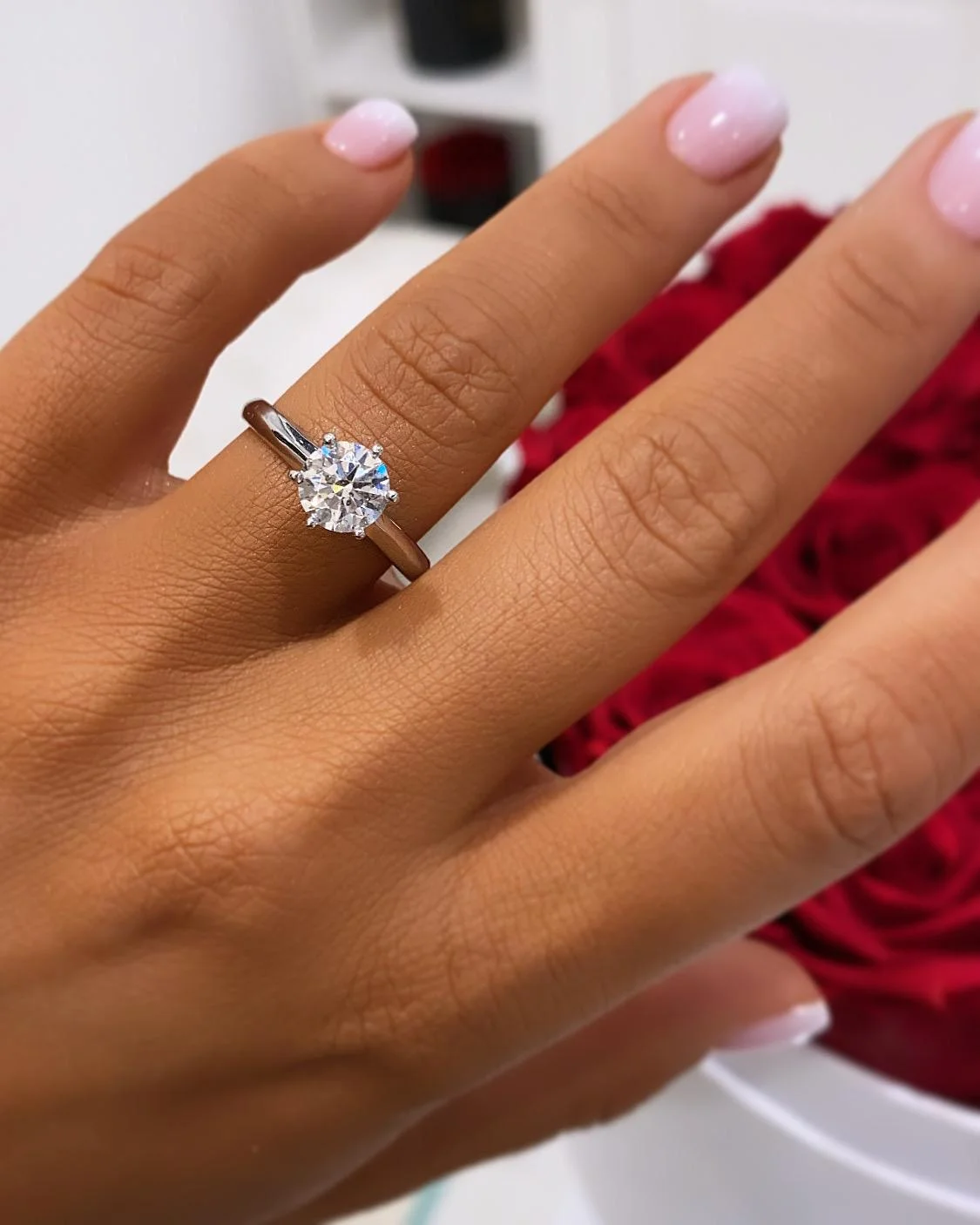 "TheTiffany™" Engagement Ring in platinum, photo 2