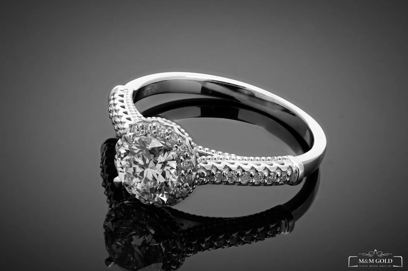 "Weave™" Engagement Ring in white gold, photo 4
