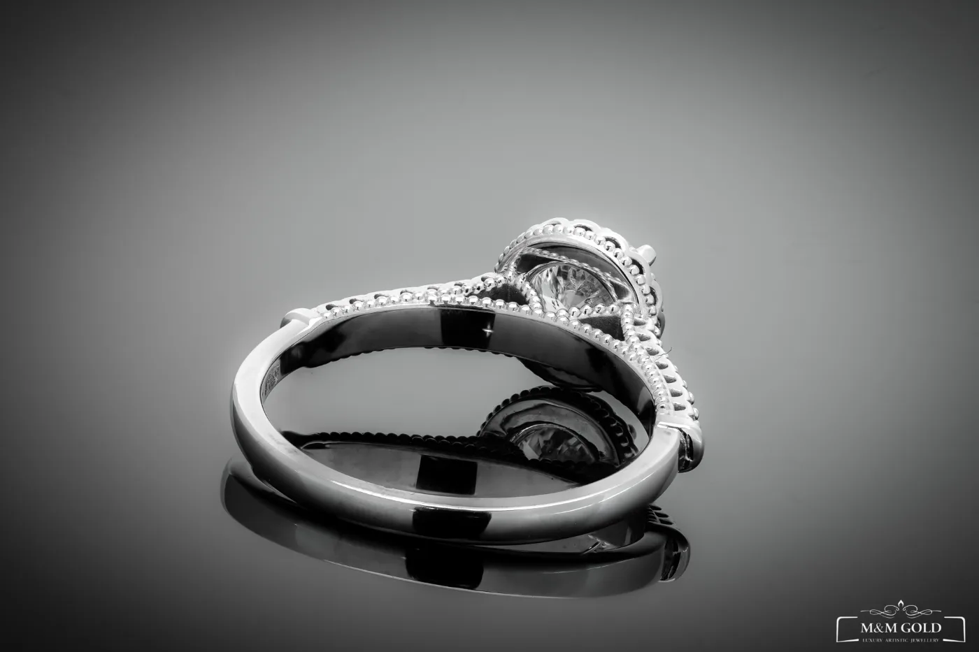 "Weave™" Engagement Ring in white gold, photo 6