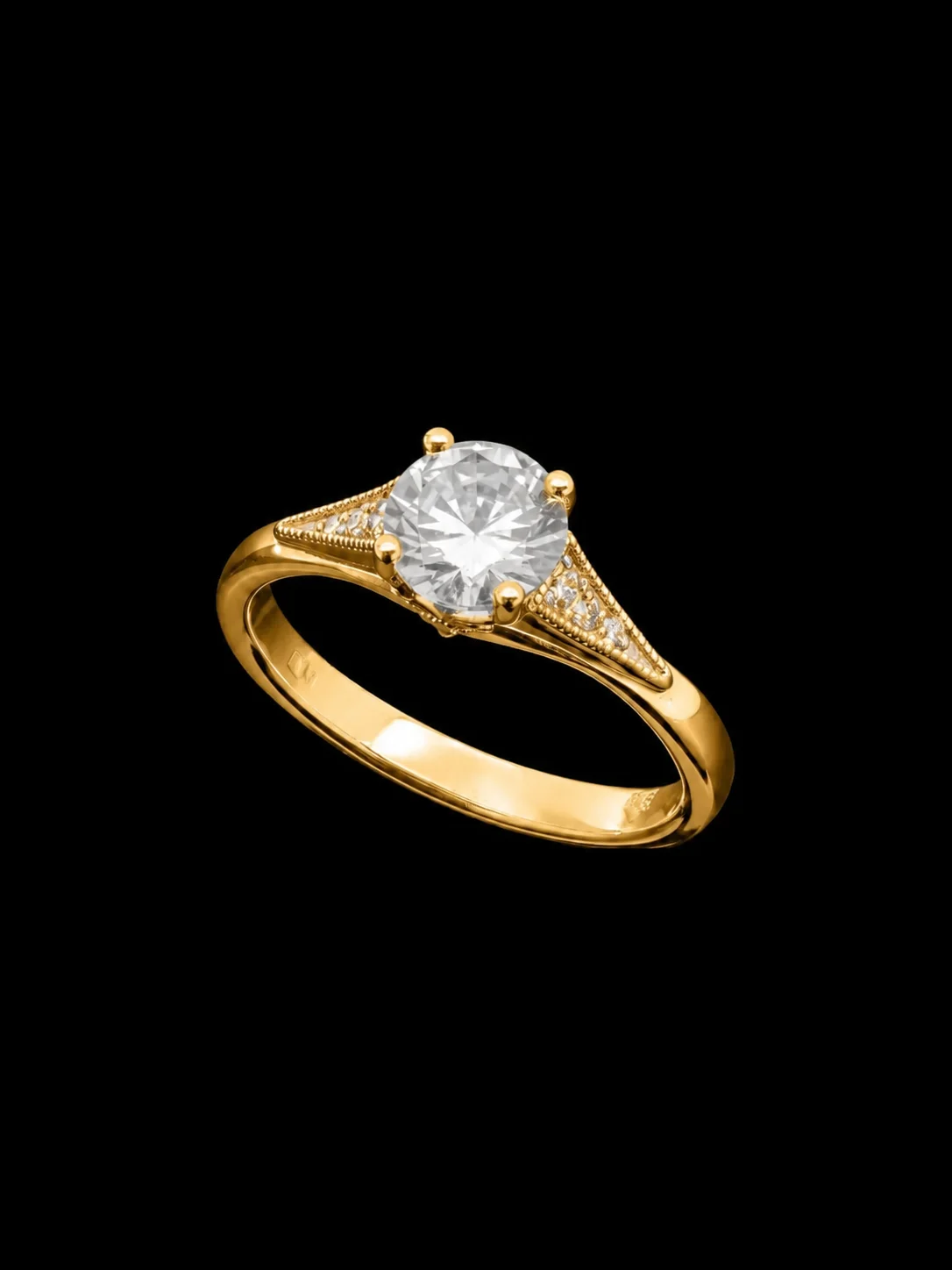 "White Luxury™" Engagement Ring – Rose gold