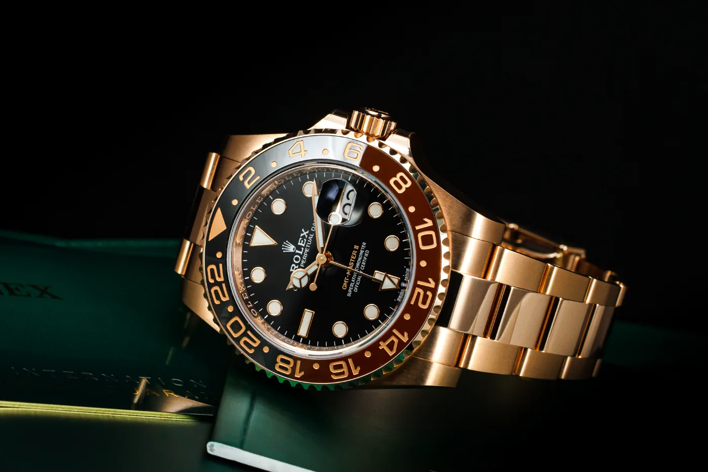 Rolex GMT-Master II Root Beer Everose Gold 126715CHNR „Rootbeer”