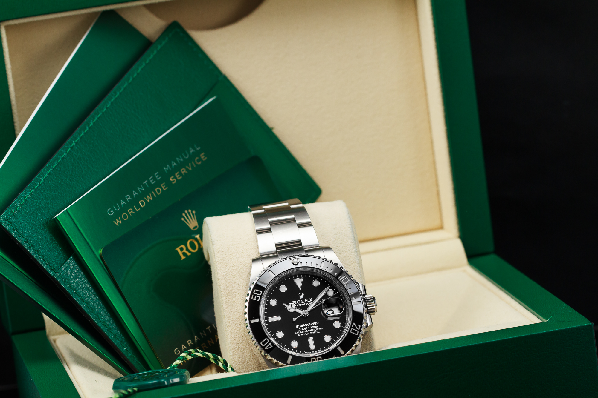 Rolex Submariner 41 DATE 126610ln
