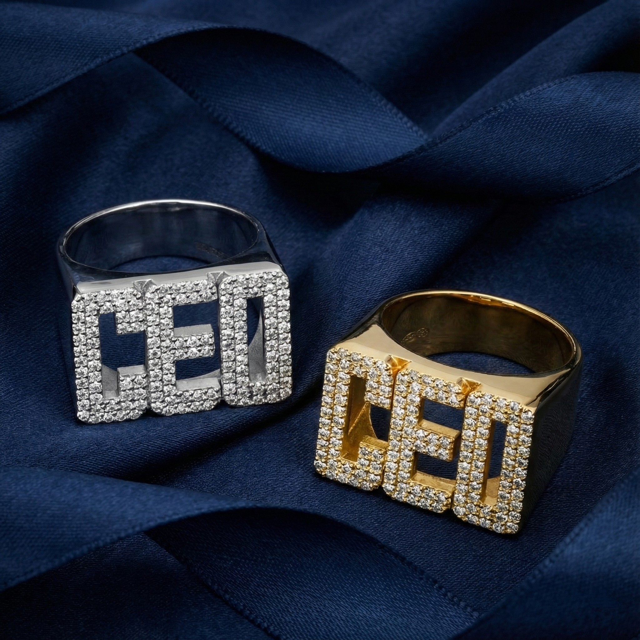 Signet "CEO™" in white gold, photo 7