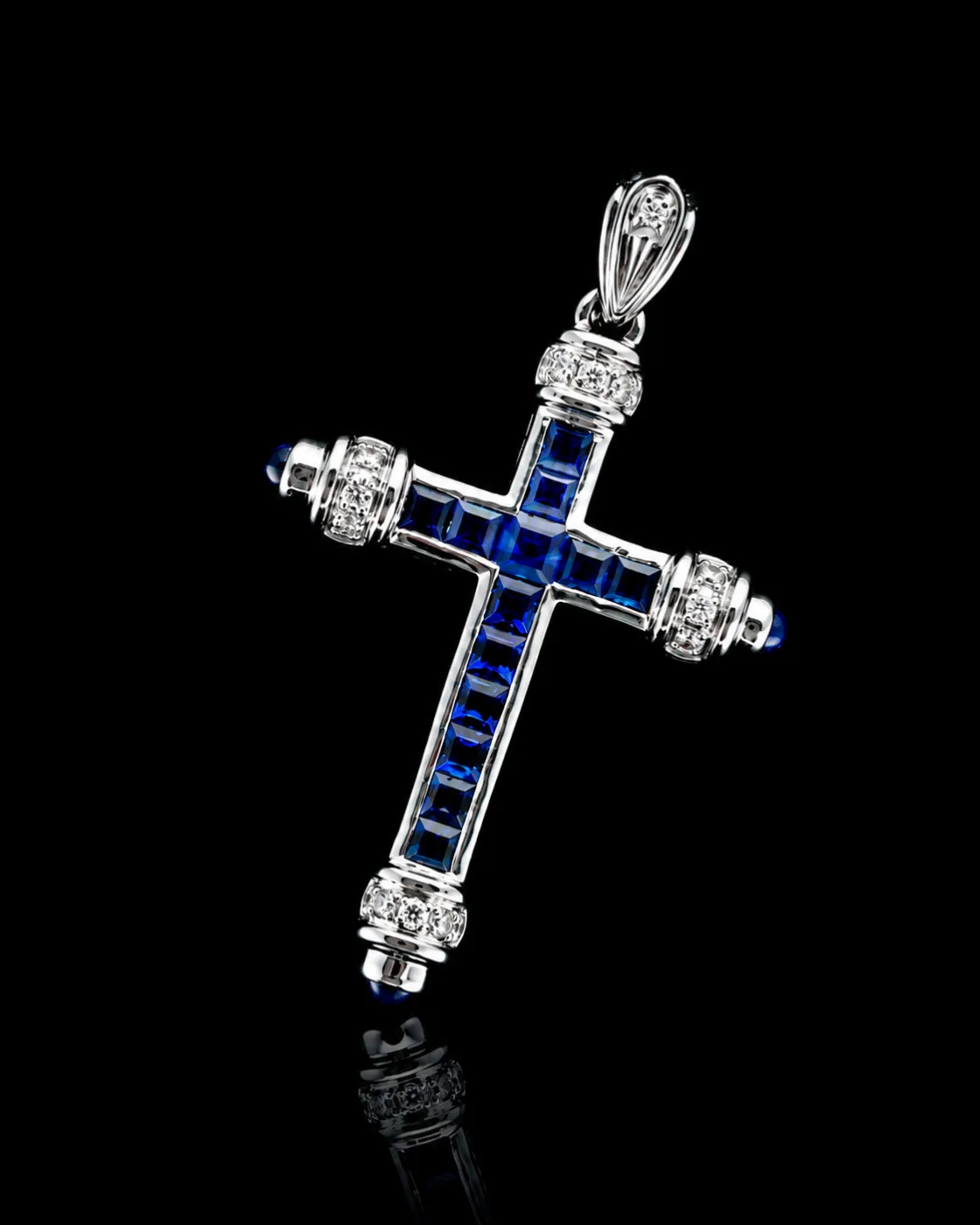 Cross Necklace with Diamonds "SapphireCross™" in white gold, photo 3